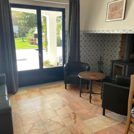 Inviting Holiday Home In Montemor O Novo With Pool מראה חיצוני תמונה